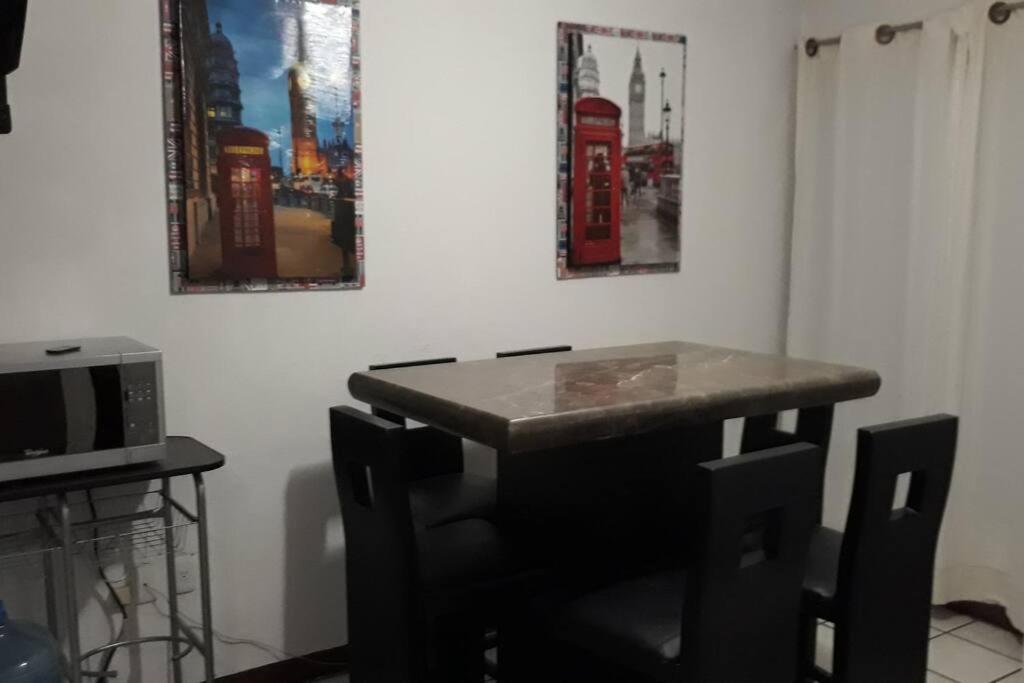 Вілла Casa Ejecutivo Zona Iteso Bahia De Acapulco Гвадалахара Екстер'єр фото