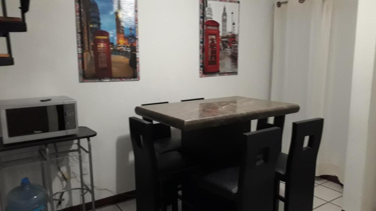 Вілла Casa Ejecutivo Zona Iteso Bahia De Acapulco Гвадалахара Екстер'єр фото